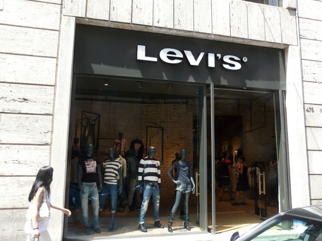 Levis - Rom